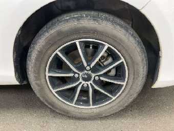 TOYOTA VITZ 2017 Image 10