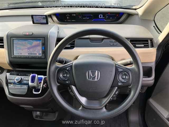 HONDA FREED HYBRID 2016 Image 4