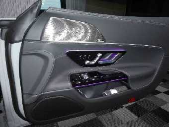 MERCEDES AMG GT 2024 Image 19