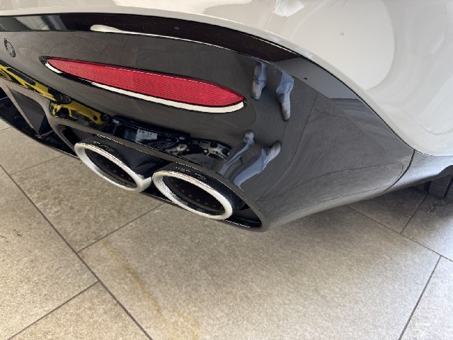 MERCEDES AMG GT 2024 Image 29