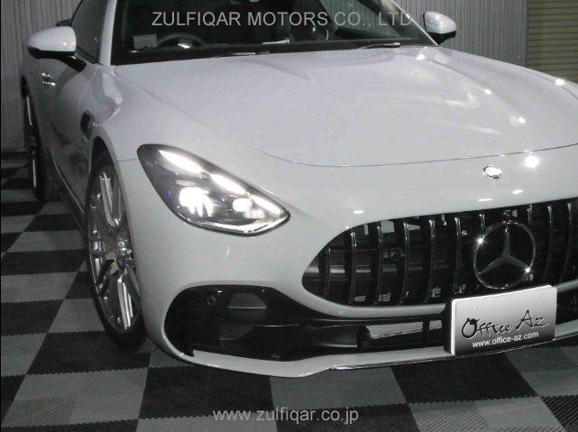 MERCEDES AMG GT 2024 Image 4