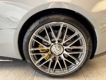 MERCEDES AMG GT 2024 Image 29