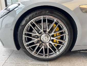 MERCEDES AMG GT 2024 Image 30