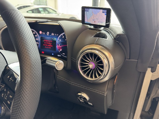 MERCEDES AMG GT 2024 Image 37