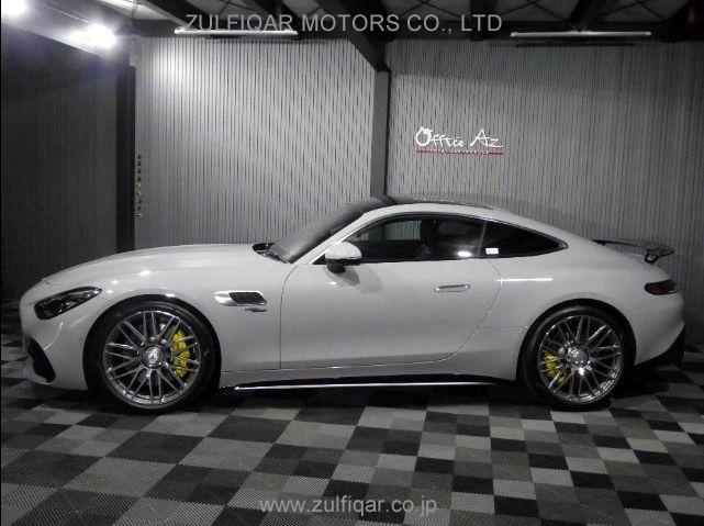 MERCEDES AMG GT 2024 Image 6