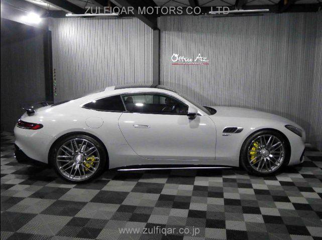 MERCEDES AMG GT 2024 Image 7
