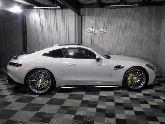 MERCEDES AMG GT 2024 Image 7