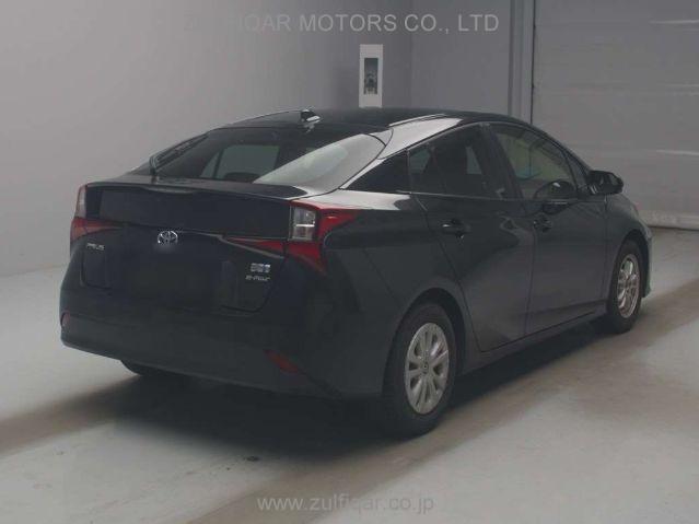TOYOTA PRIUS 2021 Image 2