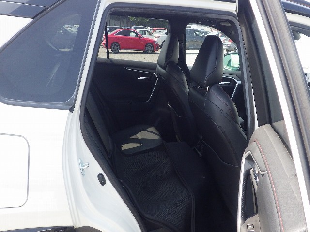 TOYOTA RAV-4 2021 Image 31