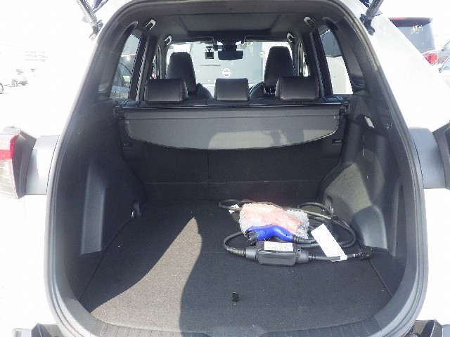 TOYOTA RAV-4 2021 Image 32