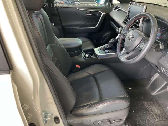 TOYOTA RAV-4 2021 Image 7