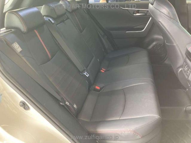 TOYOTA RAV-4 2021 Image 9