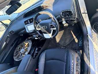 TOYOTA PRIUS 2017 Image 20