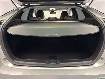 TOYOTA PRIUS 2017 Image 9