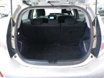 TOYOTA AQUA 2019 Image 7
