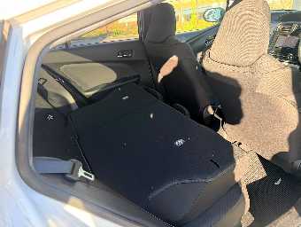 TOYOTA PRIUS 2017 Image 22