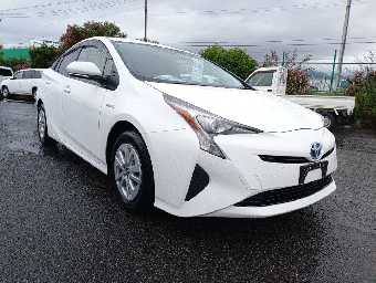 TOYOTA PRIUS 2017 Image 6
