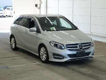 MERCEDES BENZ B CLASS 2015 Image 1