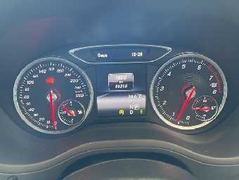 MERCEDES BENZ B CLASS 2015 Image 5