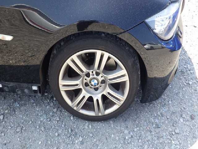 BMW 3 SERIES 2010 Image 23