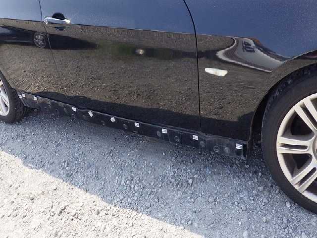 BMW 3 SERIES 2010 Image 24
