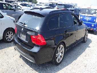BMW 3 SERIES 2010 Image 4