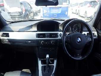 BMW 3 SERIES 2010 Image 6