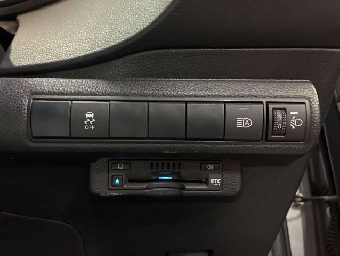 TOYOTA COROLLA TOURING 2021 Image 12