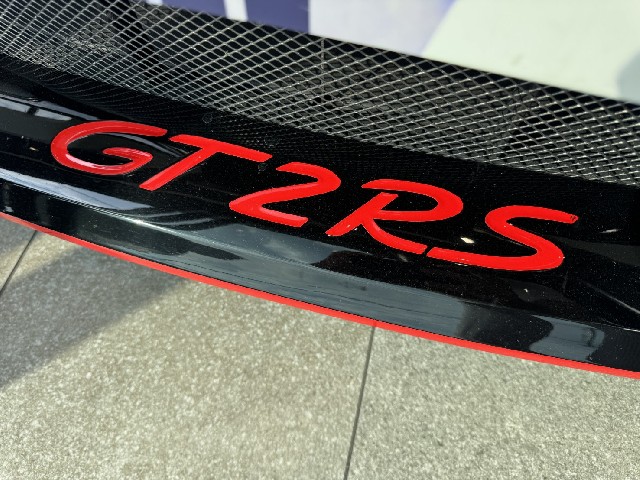 PORSCHE 911 2019 Image 26