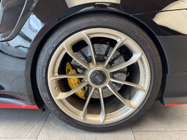 PORSCHE 911 2019 Image 39