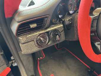 PORSCHE 911 2019 Image 37