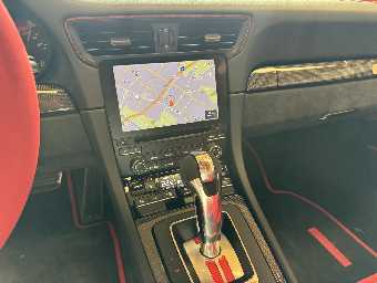 PORSCHE 911 2019 Image 43