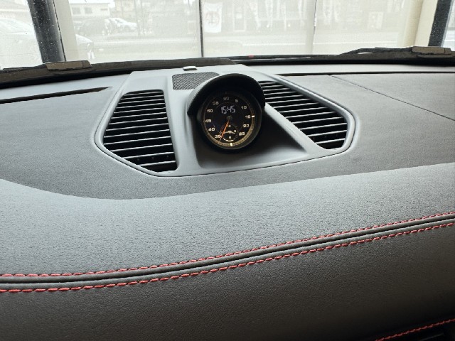 PORSCHE 911 2019 Image 51
