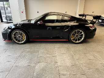 PORSCHE 911 2019 Image 8
