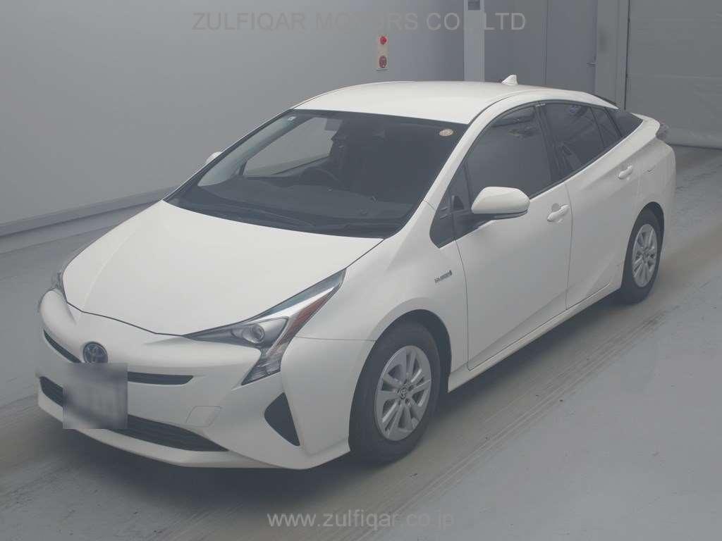 TOYOTA PRIUS 2018 Image 1