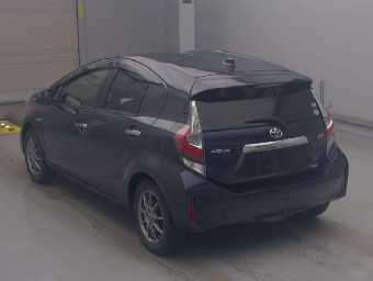 TOYOTA AQUA 2017 Image 4