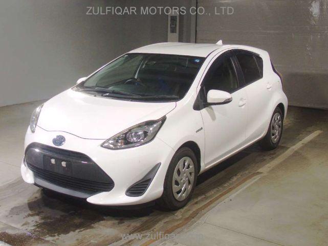 TOYOTA AQUA 2019 Image 1
