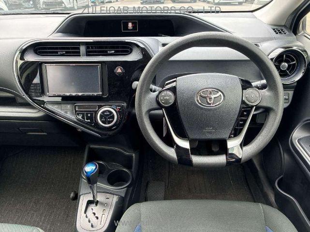 TOYOTA AQUA 2019 Image 6