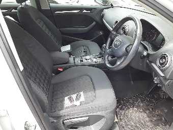 AUDI A3 2013 Image 8
