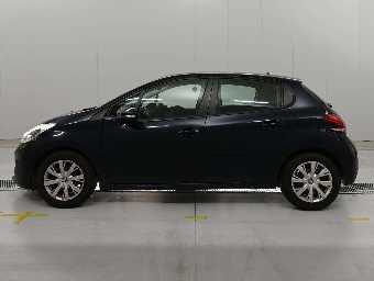 PEUGEOT 208 2017 Image 4