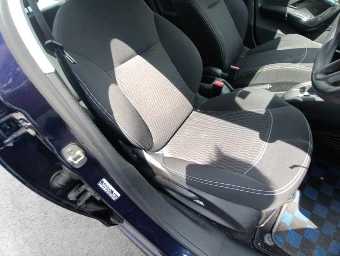 PEUGEOT 208 2017 Image 10