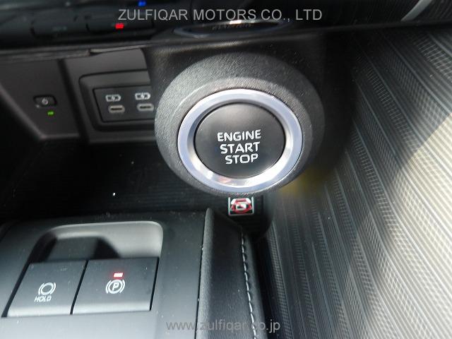 TOYOTA HARRIER 2023 Image 12
