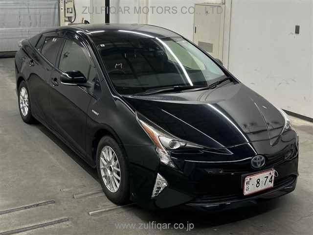 TOYOTA PRIUS 2017 Image 2