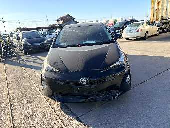 TOYOTA PRIUS 2017 Image 15