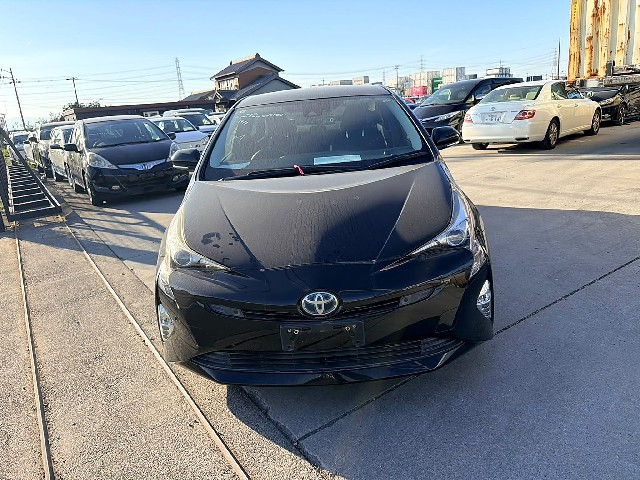 TOYOTA PRIUS 2017 Image 21