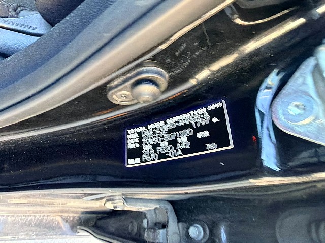 TOYOTA PRIUS 2017 Image 28