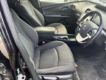 TOYOTA PRIUS 2017 Image 7