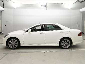 TOYOTA CROWN 2008 Image 4