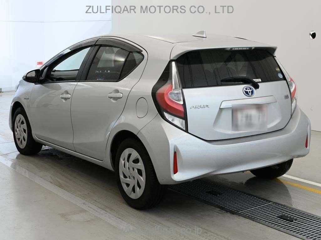 TOYOTA AQUA 2019 Image 6