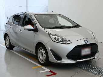 TOYOTA AQUA 2020 Image 5